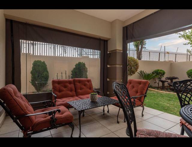 3 BEDROOM TOWNHOUSE SOLD IN MULBARTON